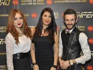 Şirin Sanatçı İrem Derici Gönüllerde Taht Kurdu