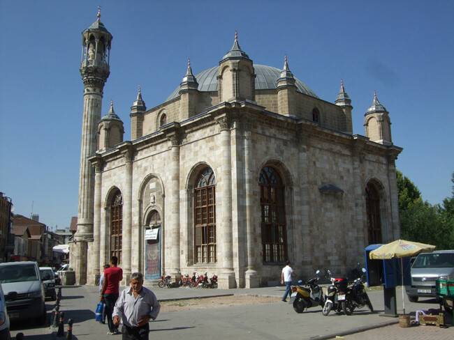 aziziye-camii.jpg